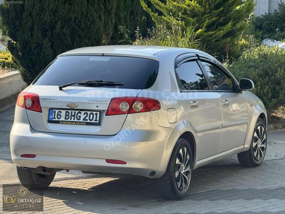ÖZORTAKLAR,DAN 2006 LACETTİ 1.6 BENZİN LPG 156 BİN KM OTOMATİK