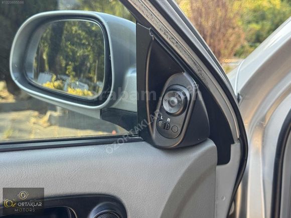 ÖZORTAKLAR,DAN 2006 LACETTİ 1.6 BENZİN LPG 156 BİN KM OTOMATİK