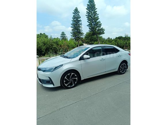 Sahibinden Toyota Corolla 1.6 Premium 50.Yıl 2017 Model