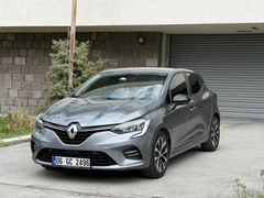 Sahibinden Renault Clio 1.0 TCe Touch 2023 Model 