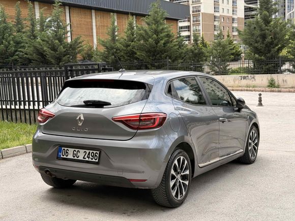 Sahibinden Renault Clio 1.0 TCe Touch 2023 Model 