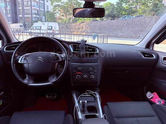 2012 KUSURSUZ TEMİZLİKTE 1.6 E-HDİ C4 112 HP OTOMATİK