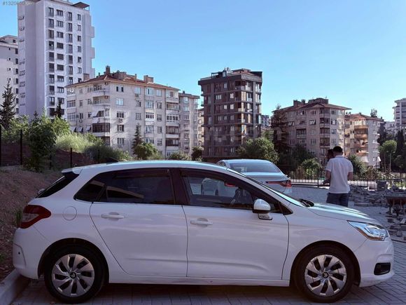2012 KUSURSUZ TEMİZLİKTE 1.6 E-HDİ C4 112 HP OTOMATİK
