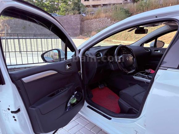 2012 KUSURSUZ TEMİZLİKTE 1.6 E-HDİ C4 112 HP OTOMATİK