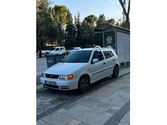 Sahibinden Volkswagen Polo 1.6 2000 Model  291.000 km Beyaz