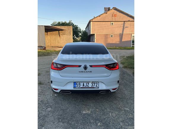 Sahibinden Renault Megane 1.3 TCe Joy 2022 Model