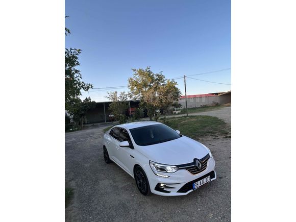 Sahibinden Renault Megane 1.3 TCe Joy 2022 Model