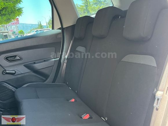 2021 DACIA DUSTER 4X4 HATASIZ TRAMERSIZ