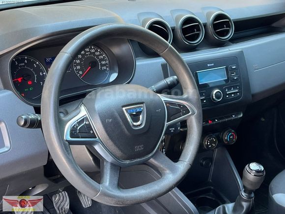 2021 DACIA DUSTER 4X4 HATASIZ TRAMERSIZ