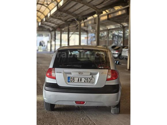 HYUNDAİ GETZ 1.4 2006 MODEL TEMİZ ARAÇ MEMURDAN
