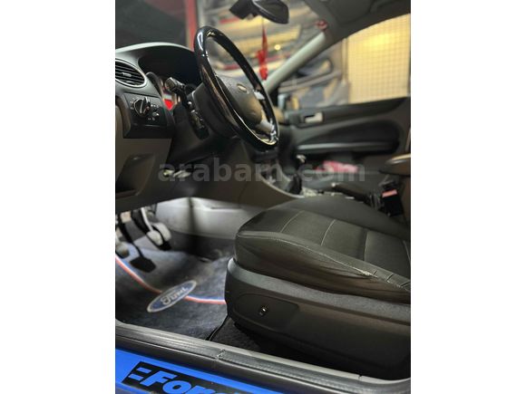 Sahibinden Ford Focus 1.6 TDCi Titanium 2009 Model 