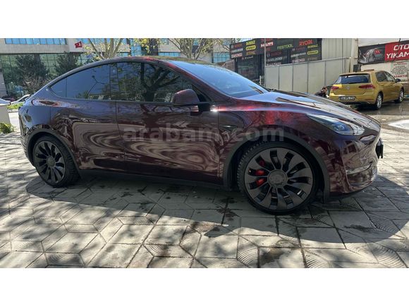Sahibinden Tesla Model Y Performance 2023 Model 
