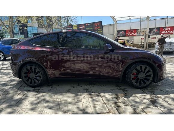 Sahibinden Tesla Model Y Performance 2023 Model 