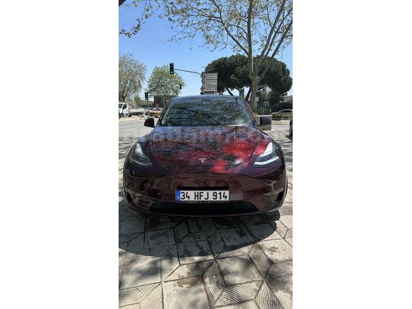 Sahibinden Tesla Model Y Performance 2023 Model 