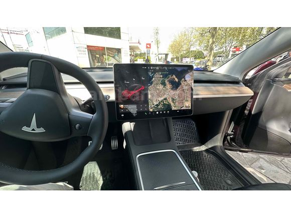 Sahibinden Tesla Model Y Performance 2023 Model 