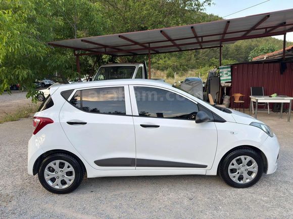 2013 MODEL İ10 122 BİN KM DE EKONOMİK ARAÇ