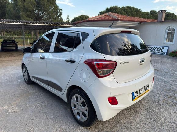 2013 MODEL İ10 122 BİN KM DE EKONOMİK ARAÇ