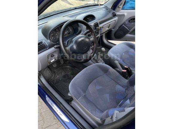 Sahibinden Renault Clio 1.4 RTA 2001 Model 
