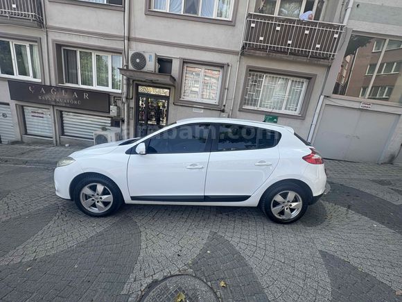 Sahibinden Renault Megane 1.5 dCi Expression 2011 Model 