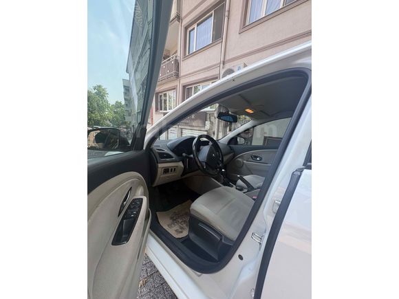 Sahibinden Renault Megane 1.5 dCi Expression 2011 Model 