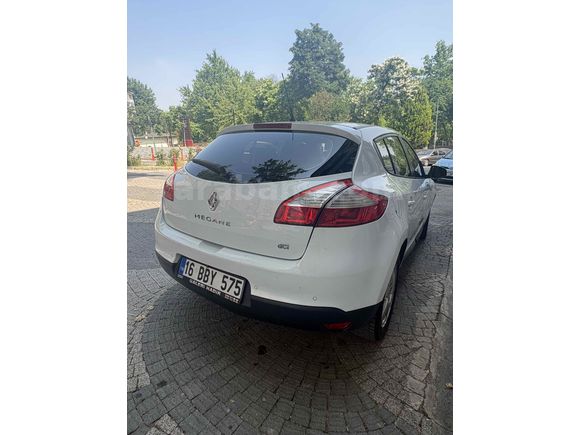 Sahibinden Renault Megane 1.5 dCi Expression 2011 Model 