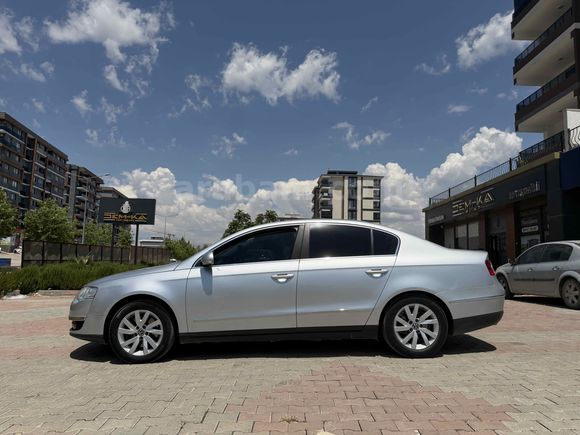 Sahibinden Volkswagen Passat 1.6 Trendline 2011 Model 