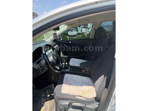 Sahibinden Volkswagen Passat 1.6 Trendline 2011 Model 