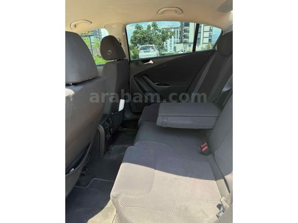 Sahibinden Volkswagen Passat 1.6 Trendline 2011 Model 