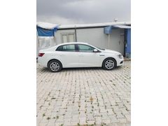 temiz Sahibinden Renault Megane 1.6 Joy 2017 Model