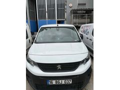 Sahibinden Peugeot Partner 1.5 BlueHDI Comfort 2023 Model 
