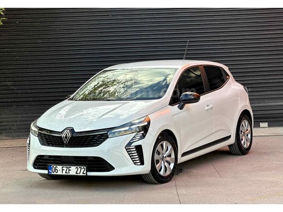 Sahibinden Renault Clio 1.0 TCe Equilibre 2023 Model Ankara