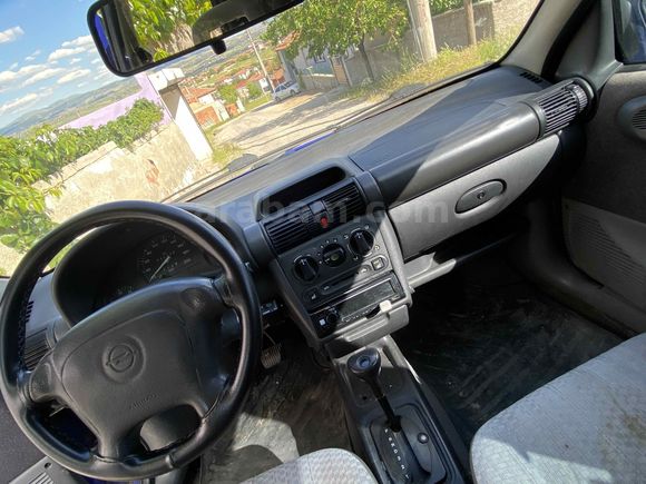 Sahibinden Opel Corsa 1.4 Swing 1995 Model 