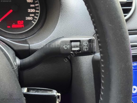 DEĞİŞENSİZ BAKIMLI CAM TAVAN OTOMATİK AUDİ A3