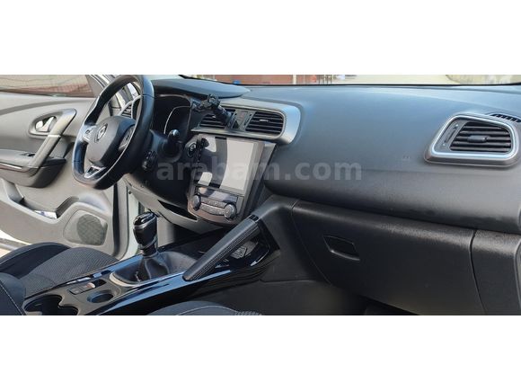 Sahibinden Renault Kadjar 1.2 TCe Touch 2016 Model