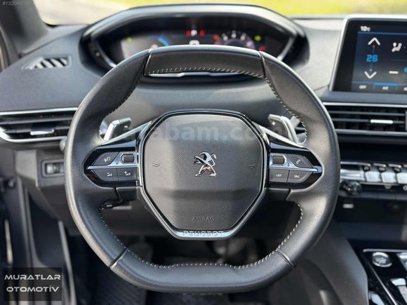 2023/41.000KM/BOYASIZ/E-TOGGLE/ELK BGJ/CAM TAVAN/3008