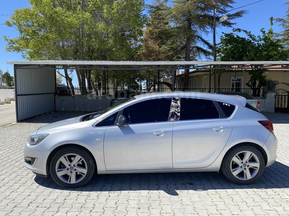 Sahibinden Opel Astra 1.6 CDTI Sport 2014 Model 