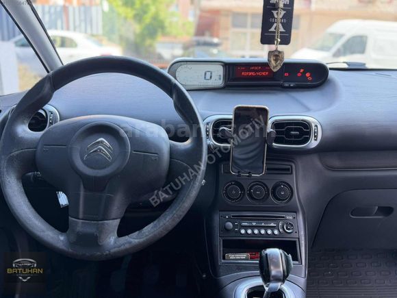 BAT-CAR'dan 2011 DİZEL MANUEL C3 PİCASSO GENİŞ AİLE ARACI