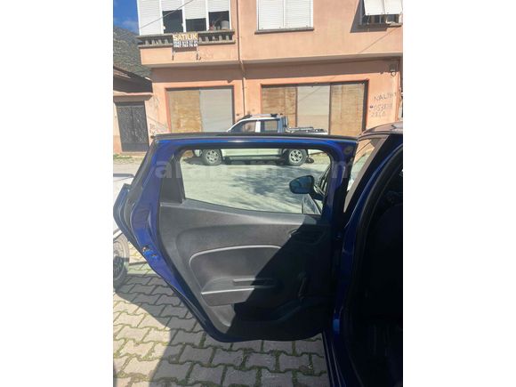 Sahibinden Renault Clio 1.0 SCe Joy 2023 Model 