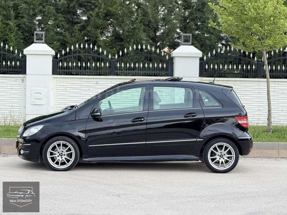H&M MOTORS TR TEK İLK EL 68.000 KM MERSEDES B150 CAM TAVAN