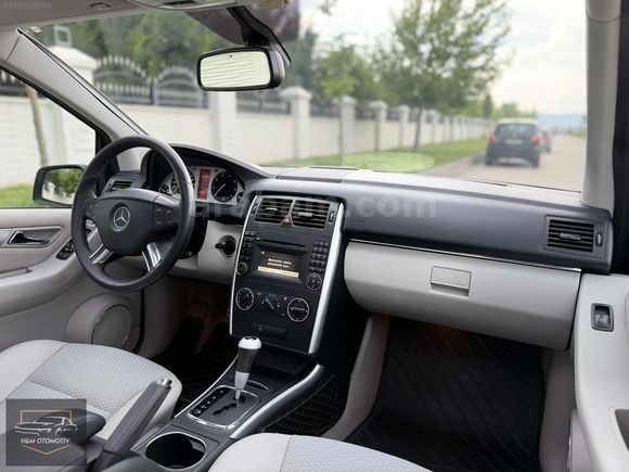 H&M MOTORS TR TEK İLK EL 68.000 KM MERSEDES B150 CAM TAVAN