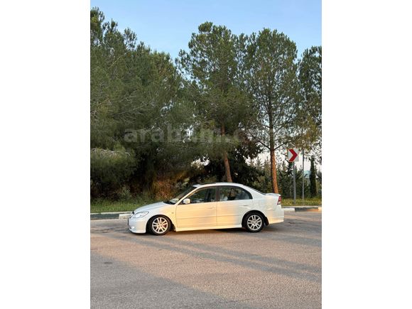 Sahibinden Honda Civic 1.6i VTEC ES 2005 Model 