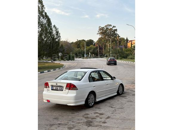 Sahibinden Honda Civic 1.6i VTEC ES 2005 Model 