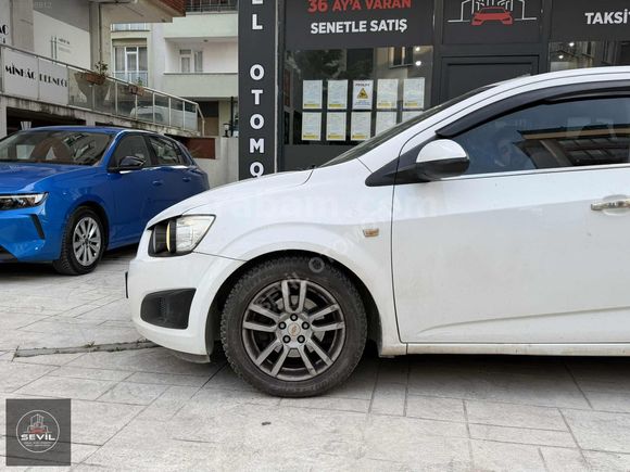 2012-Chevrolet Aveo 1.3 D LT-Kusursuz-12 Taksit
