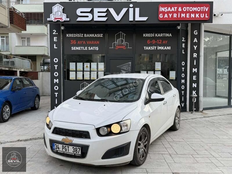 Galeriden Chevrolet Aveo 1.3 D LT 2012 Model İstanbul 235.000 km Beyaz