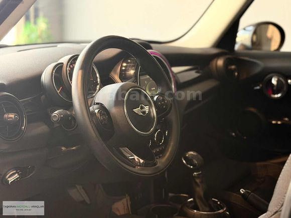 2016 MİNİ COOPER 46.565 KM XENON-CAM TAVAN CHİLİ PEPPER