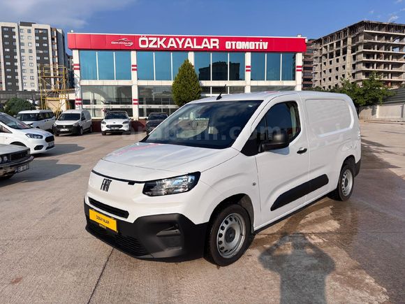ÖZKAYALAR'DAN 2025 MODEL DOBLO CARGO MAXİ 1.5 Blue HDi 100 HP HATASIZ BOYASIZ TRAMERSİZ