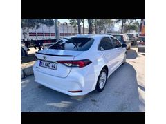 Sahibinden Toyota Corolla 1.5 Dream 2023 Model  24.000 km Beyaz