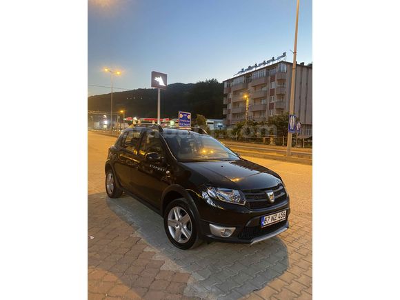 Sahibinden Dacia Sandero 1.5 dCi Stepway 2015 Model 