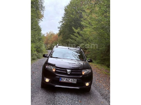 Sahibinden Dacia Sandero 1.5 dCi Stepway 2015 Model 