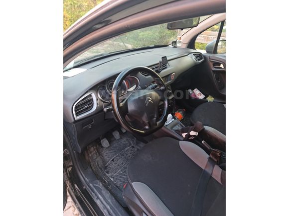 Sahibinden Citroen C3 1.4 Attraction 2011 Model